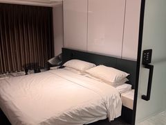 -成都ins星空塔酒店(春熙路天府广场店)