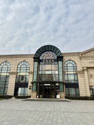 -花嫁丽舍婚礼殿堂(世博江景店)