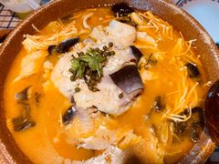 -东家小院金汤酸菜鱼(南阳路店)