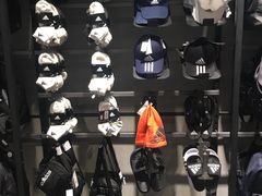 -adidas(印象城购物中心店)