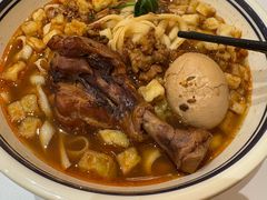 -晋合湘山西刀削面(中冀斯巴鲁大厦店)