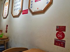 -聚鑫朋酸菜肥肠(文艺路口店)