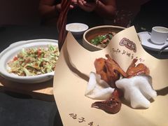 -鸽子侯·家宴·平价海鲜(市图书馆店)