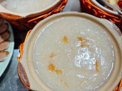 潮界生滚牛肉粥-潮界(虹桥新天地店)