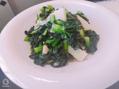 冬笋炒塔菜-大金山酒店