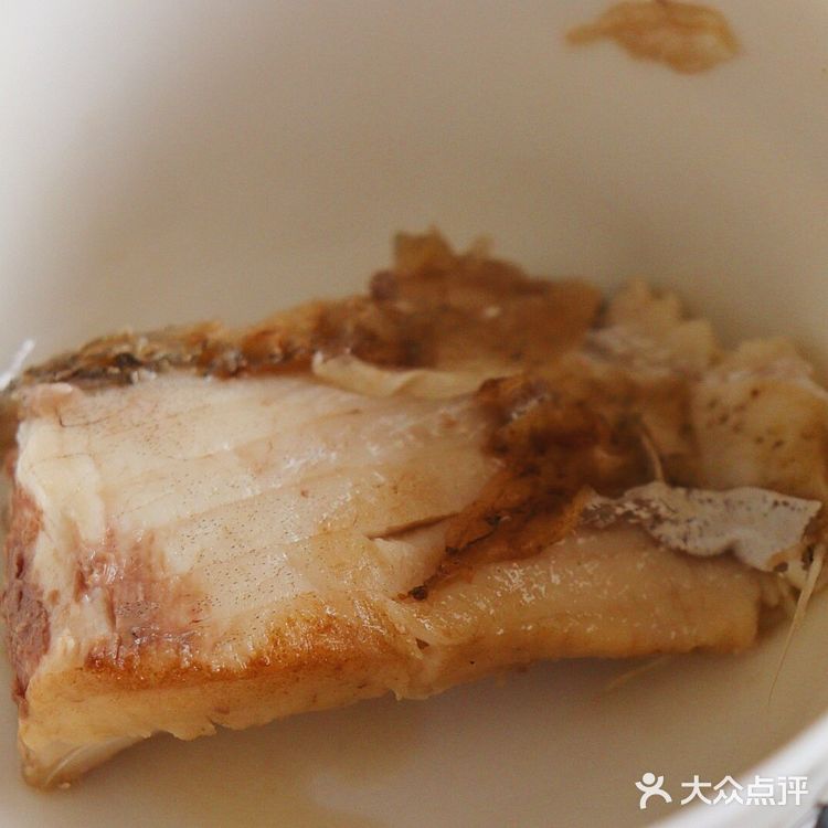 怕不够吃爸爸切了2条年糕下去煮 撑撑撑