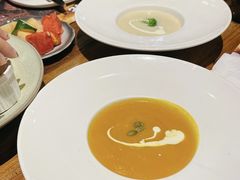 香栗南瓜奶油浓汤-缦云里花园餐厅
