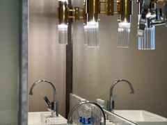 -上海虹桥西郊假日酒店