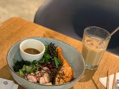日式煎三文鱼饭-Wagas沃歌斯(太古汇店)