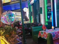 -Famous肥猫墨西哥音乐餐吧(五棵松华熙LIVE店)