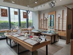 -无界眼镜MaxLess(滨江星光大道店)