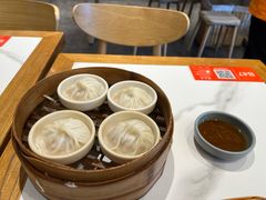 -馋三尺蟹粉小笼(人民广场店)