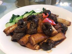 葱烧加拿大海参-万龙洲海鲜(大兴绿地缤纷城店)