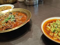 -川流不息·地道川菜·小龙虾(松东路店)