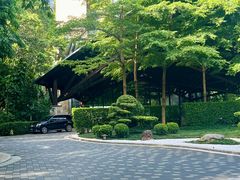 -深圳隐秀山居酒店
