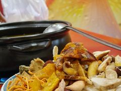 -菌之家·专业纯野生菌火锅·特色炒菌