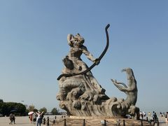 -巴陵广场