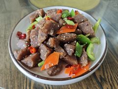 尖椒炒焖子-徐水驴肉火烧(九禾驴肉涞水分店)
