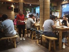 -管氏翅吧(护国寺店)