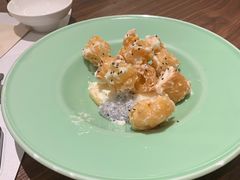鬼马鲜果虾球-港丽餐厅(杭大店)