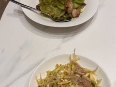 -小渔莊•地道胶东菜(旅游路万象省博物馆店)