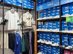 -五环Outlets(高新工厂店)
