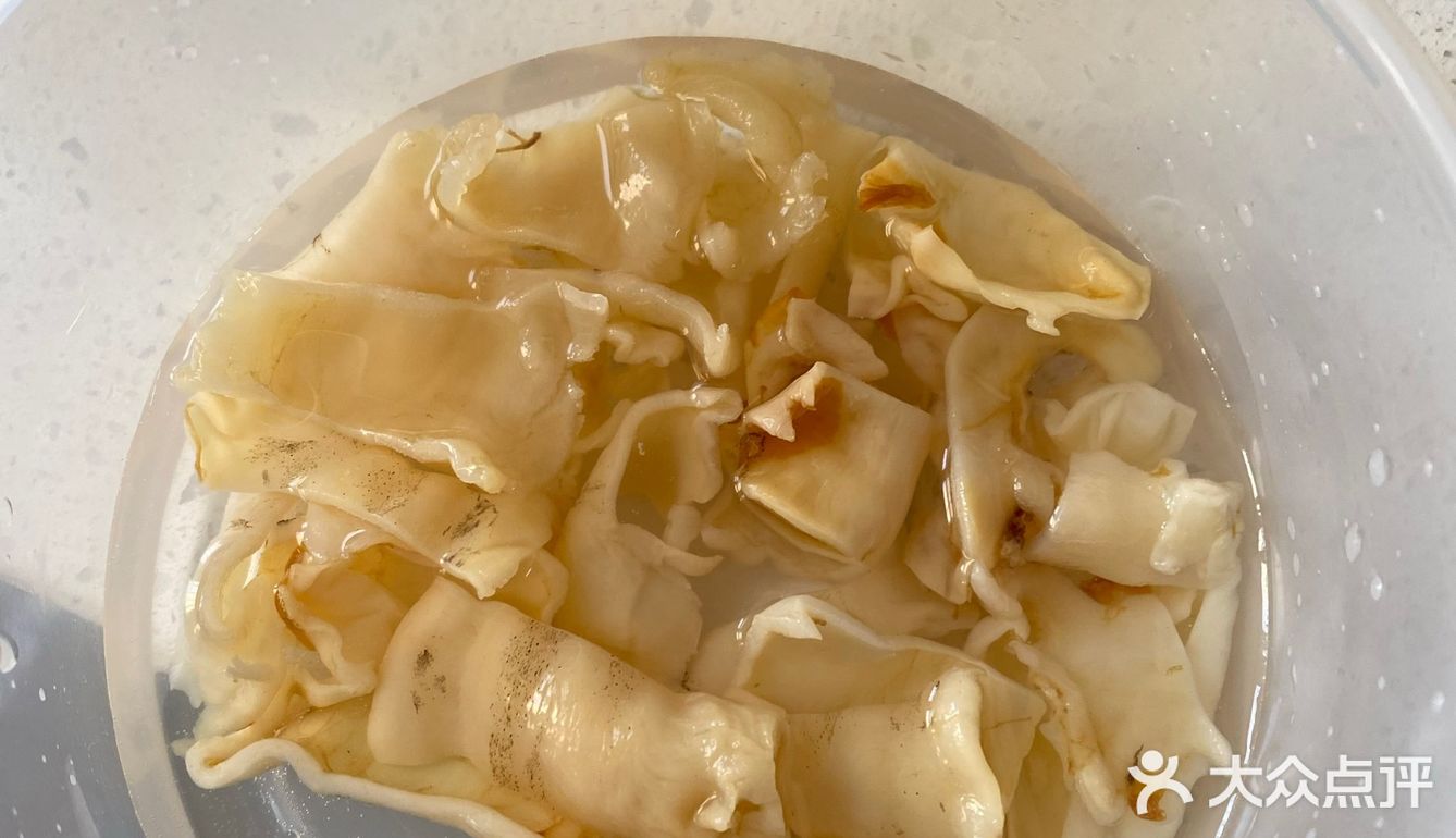 自制金鸡汤，家里只有乌鸡，有点影响颜值，味道还是很不