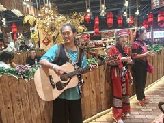 -老滇山寨•云南特色菜•地方菜•民族风情歌舞表演(金碧店)