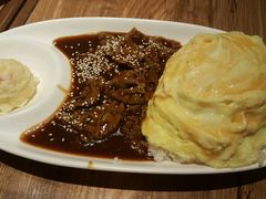 -玛格萝妮(汇智国际商业中心店)