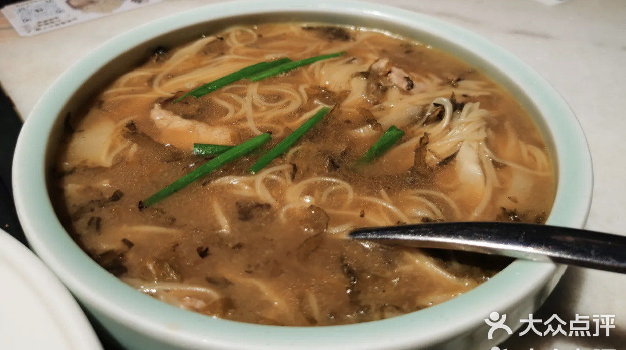 桂满陇