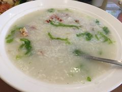 -顺峰渔港中国人的餐厅