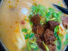 -志权牛肉面(灵山路店)
