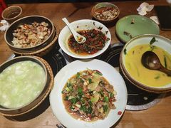 -吃饭皇帝大土家民族菜(正大广场店)