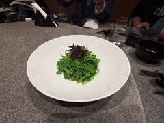 辣木苗炝拌鸡枞菌-醉东Oriental House(静安嘉里中心店)