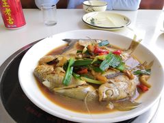 -鑫悦楼煎蟹·16年海鲜大排档