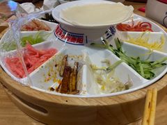 -怪噜范·老贵阳街头名小吃(汇金星力城店)