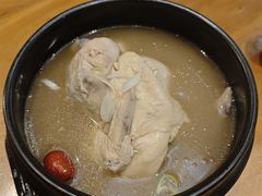 -长寿参鸡汤(朝韩风情街店)