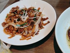 -港丽餐厅(来福士店)
