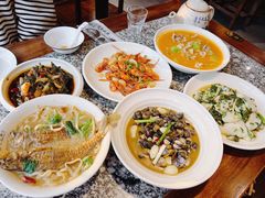 -何记面馆(龙泉山店)