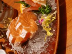 挪威厚切三文鱼腩刺身-摩打食堂(佳兆业店)