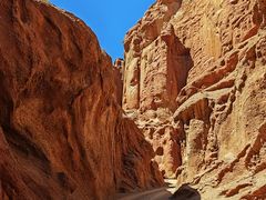 -天山神秘大峡谷