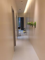 -重庆宝丽医疗美容