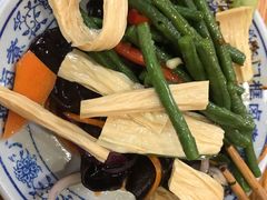 素凉菜-门框胡同百年卤煮(新街口店)