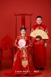 -雪中彩影婚纱摄影·微光艺术中心