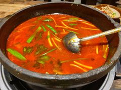 -贵厨酸汤牛肉(花果园国际中心店)