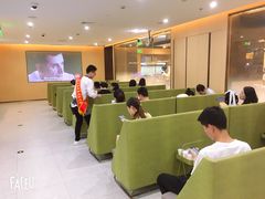 大堂-海底捞火锅(天一广场亚细亚店)