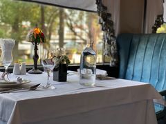 -火车头法国西餐厅