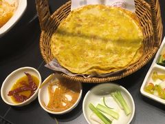 -艳阳天民俗村(公园路店)