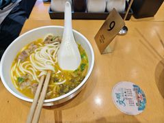 -三千粉牛肉米粉(来客茂店)