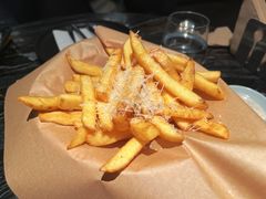 黑松露薯条-LES ELITES 英集荟(南京西路店)